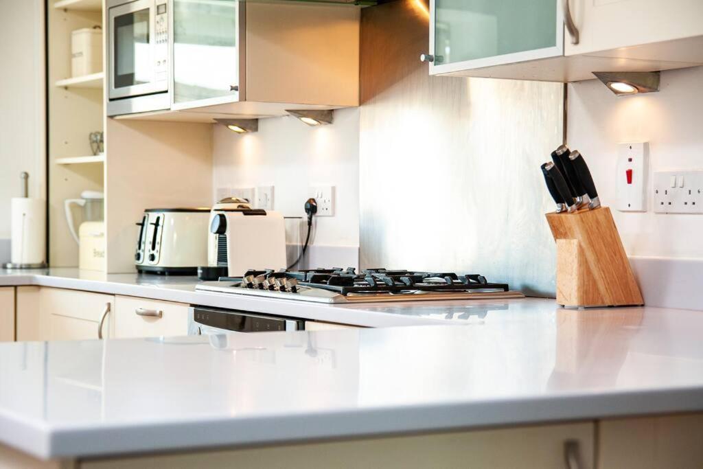 Blueberry Cottage - Lower Mill Estate Somerford Keynes Екстериор снимка