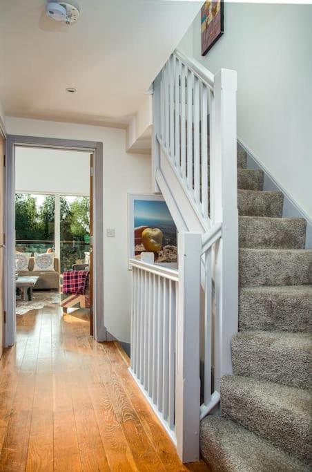 Blueberry Cottage - Lower Mill Estate Somerford Keynes Екстериор снимка
