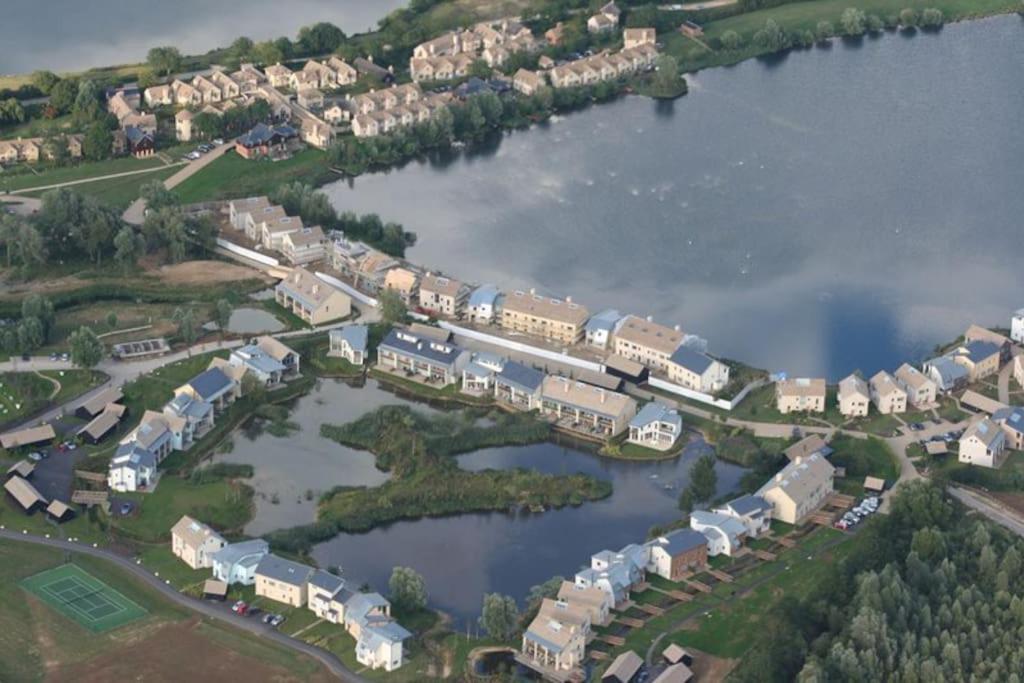 Blueberry Cottage - Lower Mill Estate Somerford Keynes Екстериор снимка