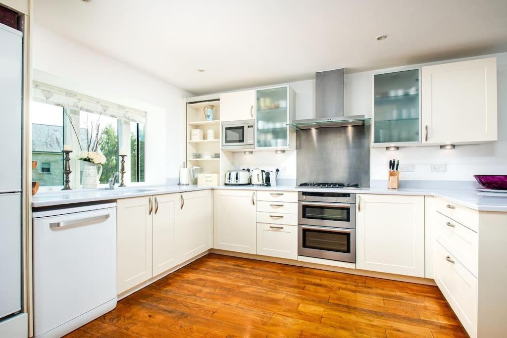 Blueberry Cottage - Lower Mill Estate Somerford Keynes Екстериор снимка