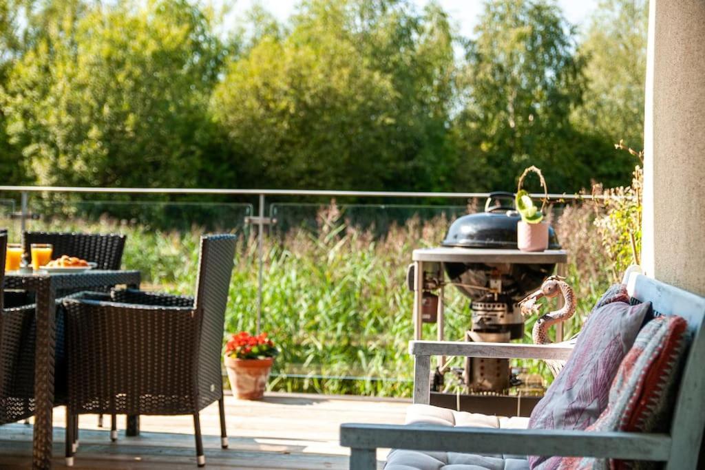 Blueberry Cottage - Lower Mill Estate Somerford Keynes Екстериор снимка